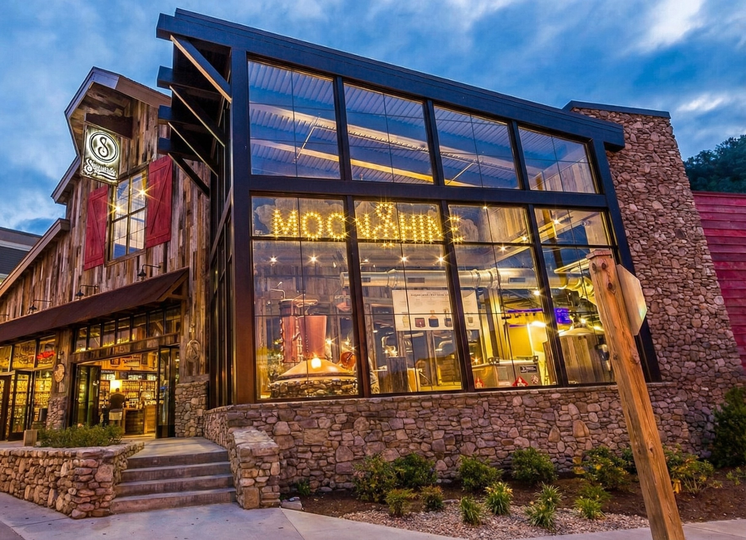 Moonshine distilleries in Gatlinburg